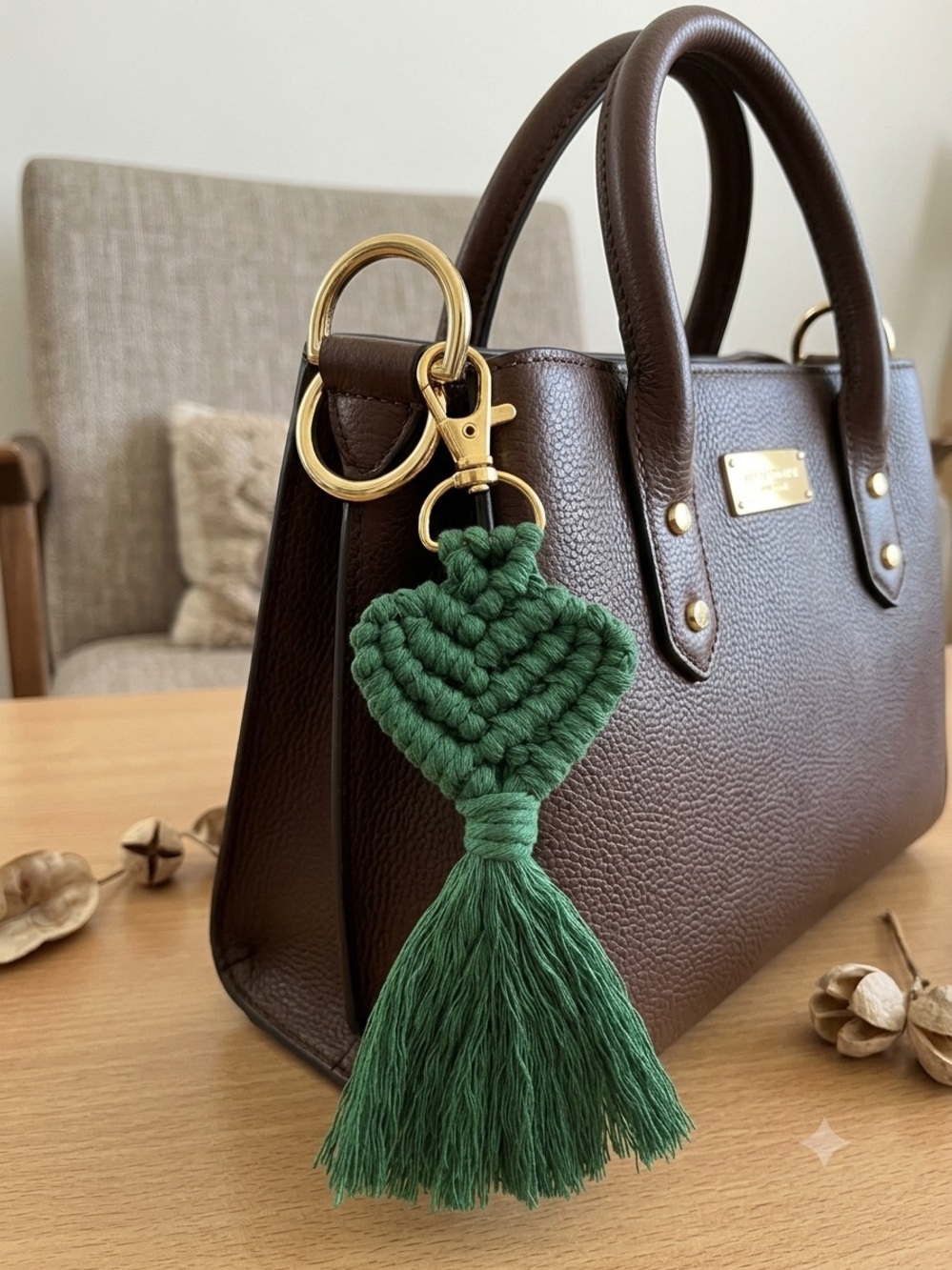HANDCRAFTED Macrame Heart green Bag Charm Keychain Bohemian Purse Jewelry NEW
